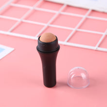 Cargar imagen en el visor de la galería, Roca volcánica - Oil absorving Roller
