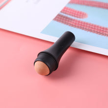 Cargar imagen en el visor de la galería, Roca volcánica - Oil absorving Roller
